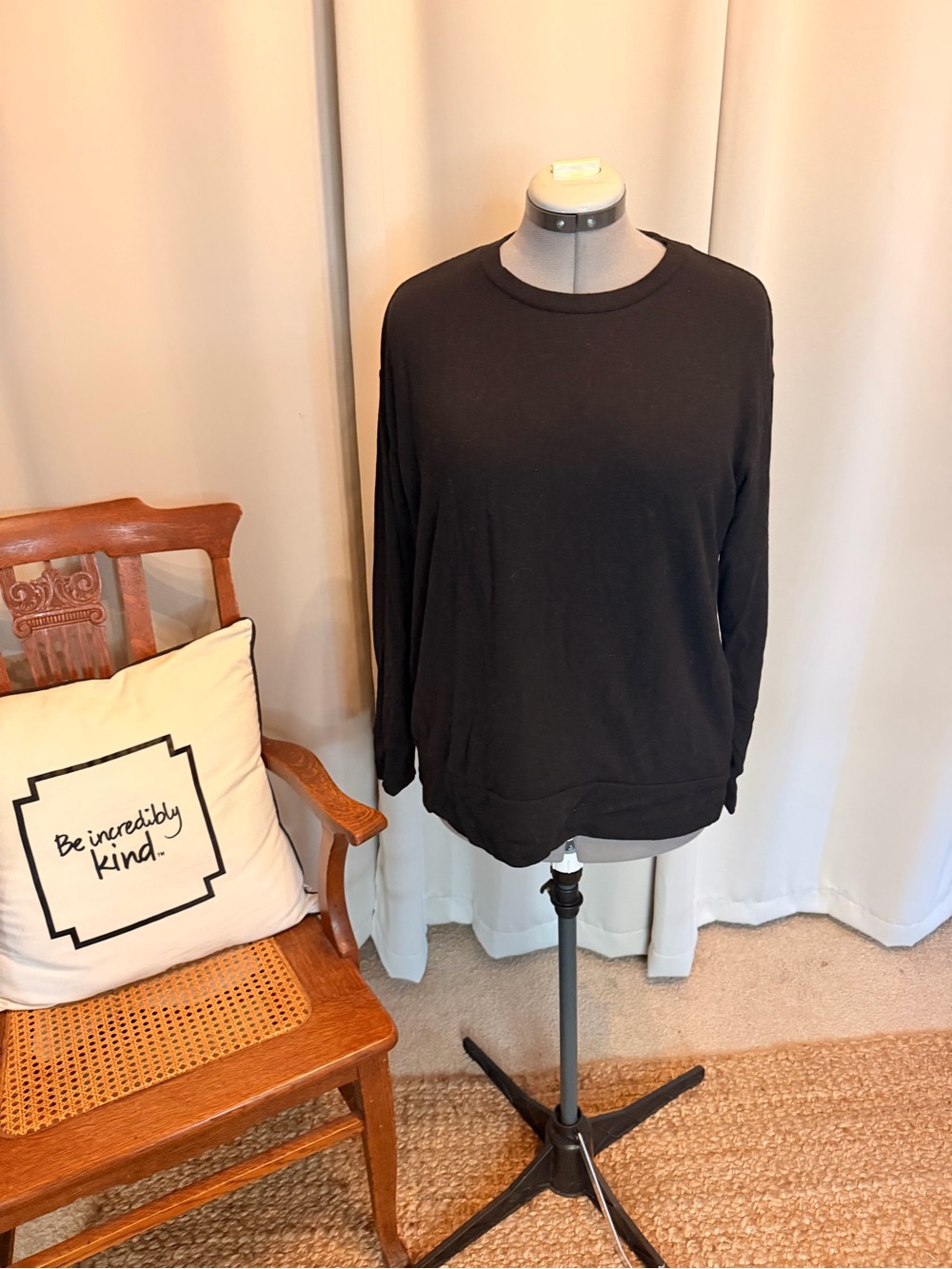 32 Degrees Black Oversized Long Sleeve Top L Drop Shoulder Soft Knit